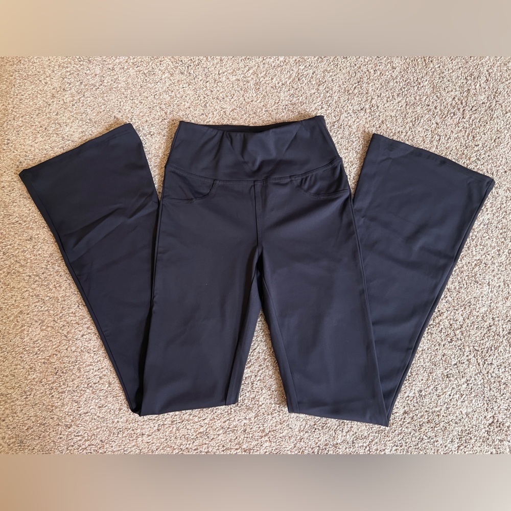 Halara High Wasted Flare Yoga Leggings w/back pockets